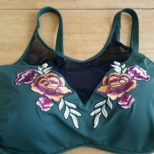 Never worn Swimsuit top